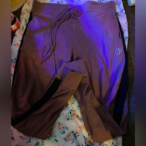 Victoria’s Secret yoga pants